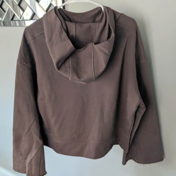 ALO Yoga Low Key Hoodie Coco XS - NEW - Picture 7 of 8